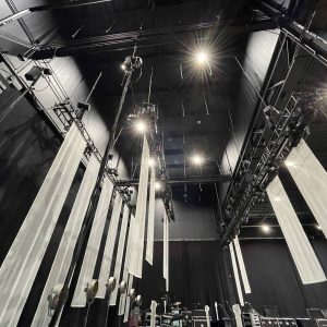 S9_Fabric-Hang